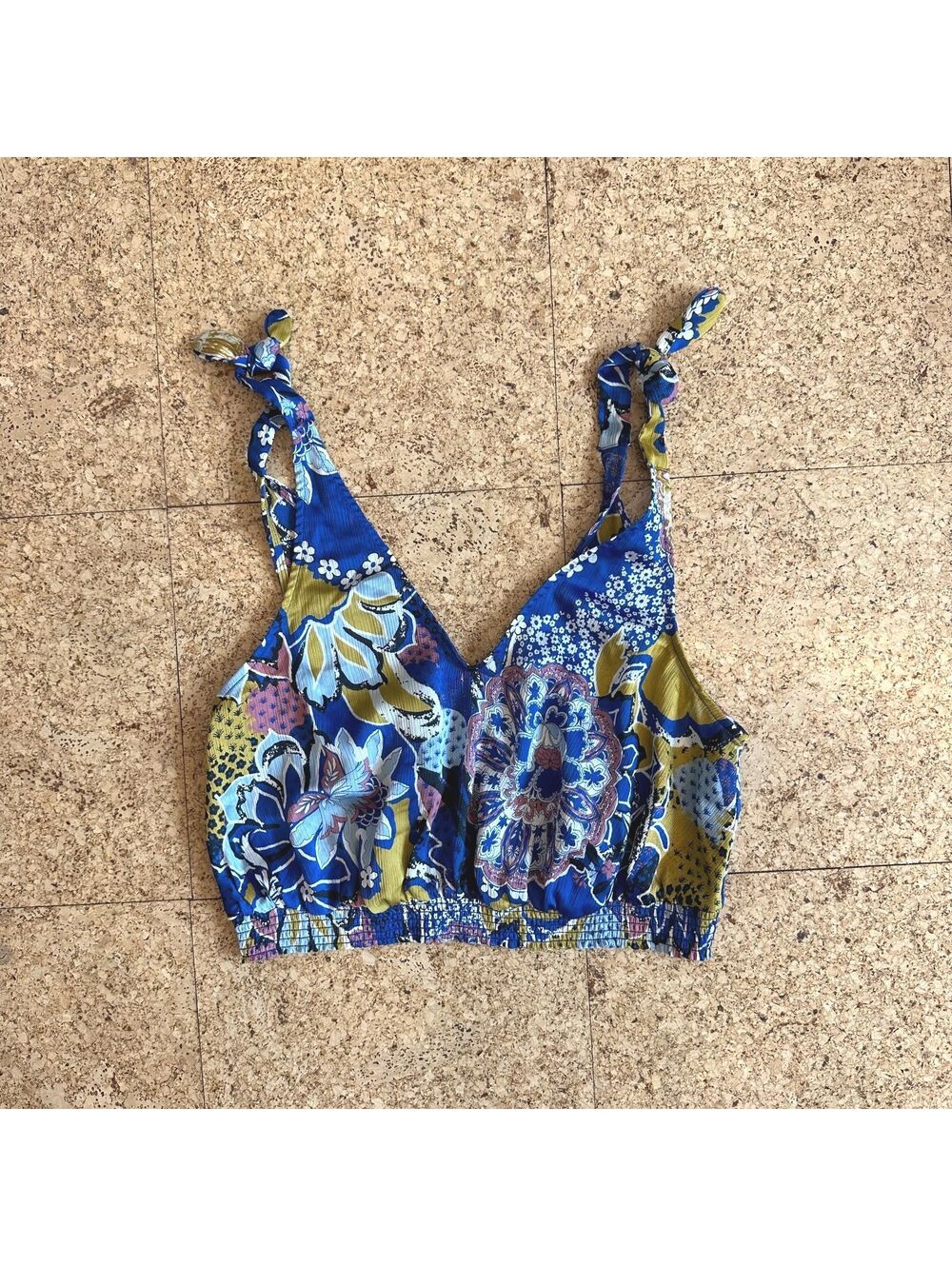 Free People Intimately Weekend In Montauk Crop Tank Top MEDIUM Blue Floral Tie